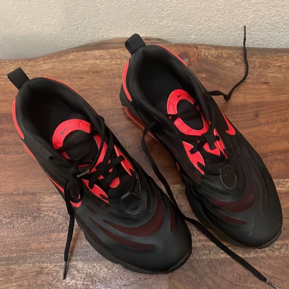 Nike Air Max Exosense Shoes - Picture 9 of 11